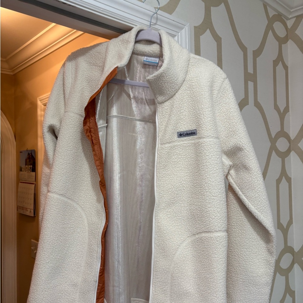 Columbia Women's Cream (omni-heat) Jacket